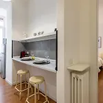 Astralek - Pet & Trekking - Free Parking - Vicino Ospedale Manzoni Lägenhet Lecco